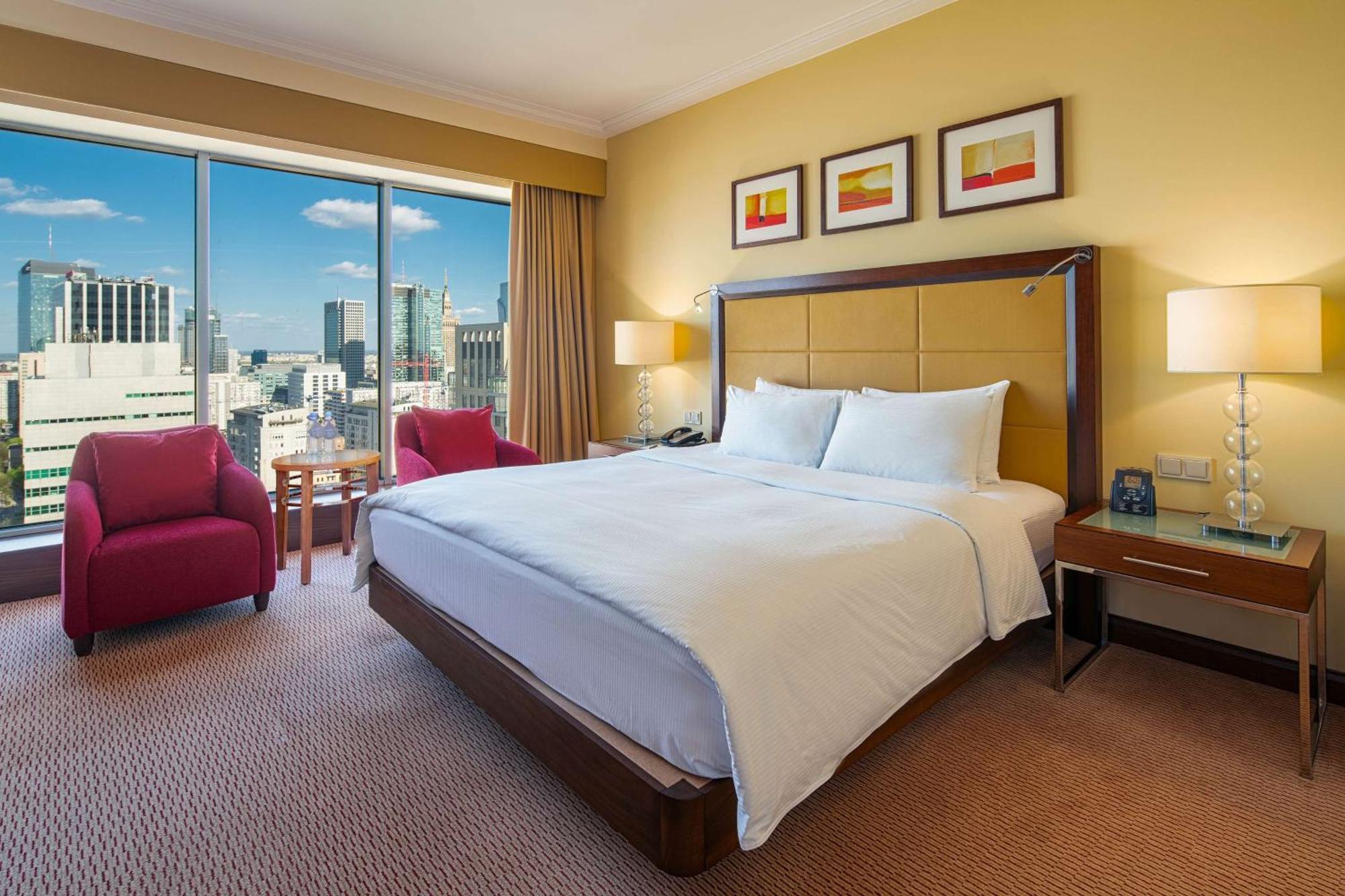 Hilton Warsaw City Hotel エクステリア 写真