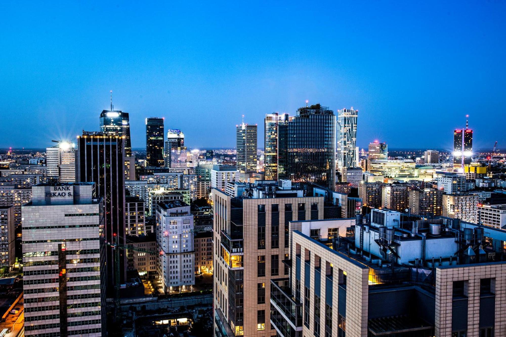 Hilton Warsaw City Hotel エクステリア 写真